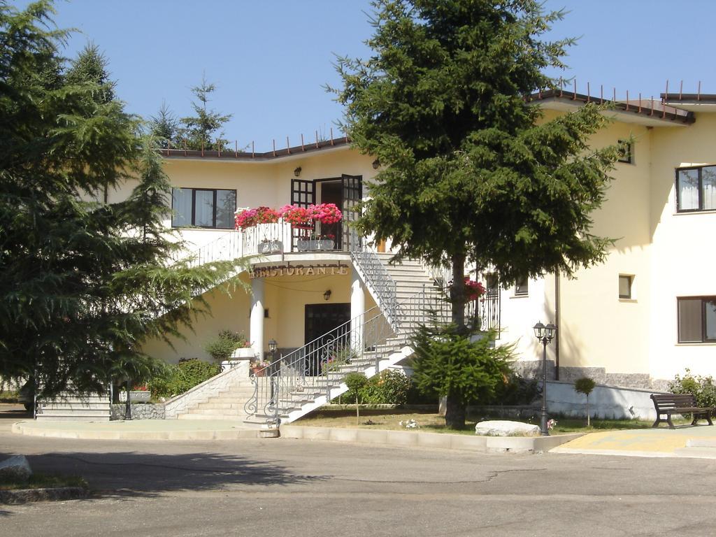 Hotel La Fattoria Camigliatello Silano Extérieur photo